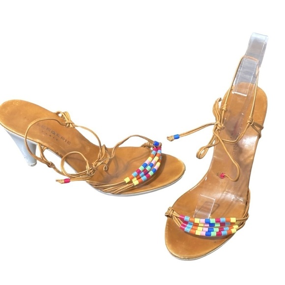ROBERT CLERGERIE
SIZE 6 vintage beaded sandals - Picture 1 of 10